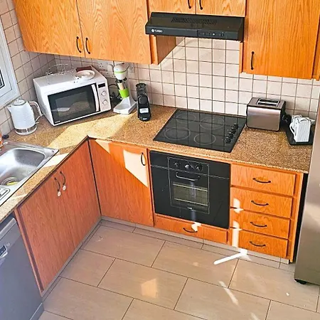 Ocean House Elizabeth, 200m From Sandy Beach, Pool, Children's Playground Holiday home