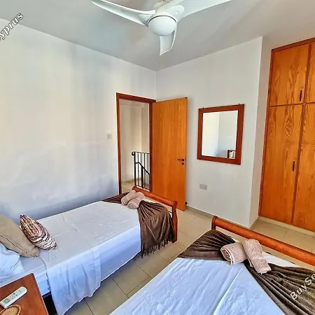 Ocean House Elizabeth, 200m From Sandy Beach, Pool, Children's Playground * Paralimni