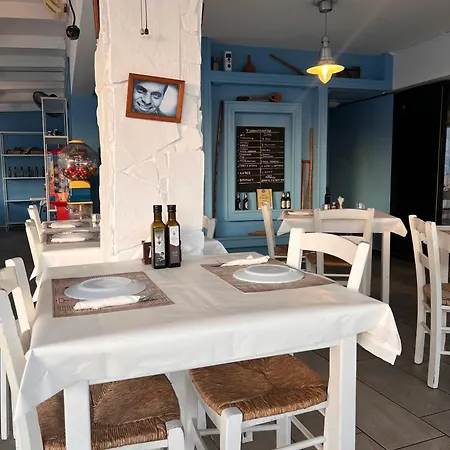 Ocean House Elizabeth, 200m From Sandy Beach, Pool, Children's Playground Paralimni