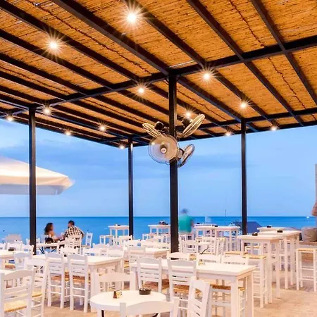 Ocean House Elizabeth, 200m From Sandy Beach, Pool, Children's Playground * Paralimni